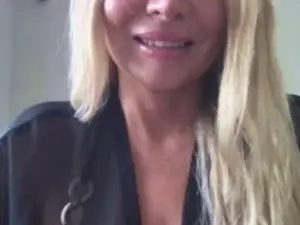 Cam4 Live Sex of Chloeblond