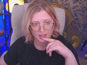Cam4 Free Porn Cam of CoolTatiss