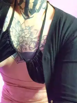 Cam4 Sex Chat of conisitaxx1