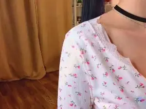 Cam4 Free Live Porn of MirnaGunyon