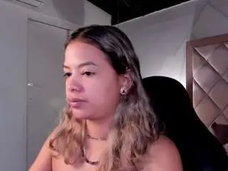 Camsoda Free Live Porn of dulcelyra