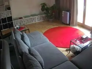 Camsoda Free Porn Cam of voyeurcam-julmodels-living-4