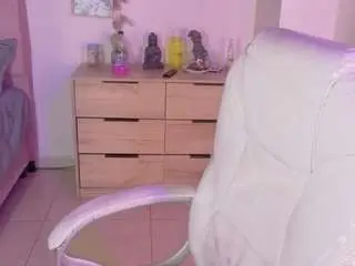 Camsoda Nude Webcam of miia-thompson-1