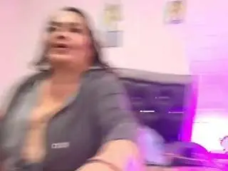 Camsoda Sex Chat of vickyboobss