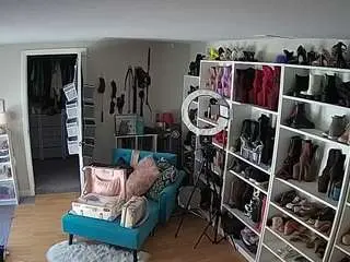 Camsoda Live Sex of voyeurcam-missoliviablack-03