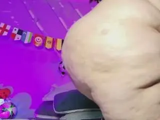 Camsoda Free Porn Cam of emmajohnss