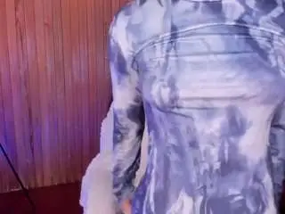 Camsoda Free Porn Cam of mialaurence
