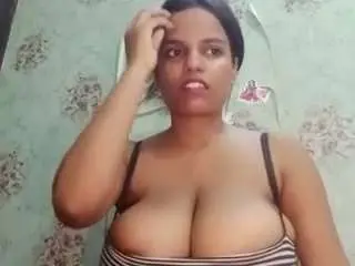 dezygirl22 from camsoda