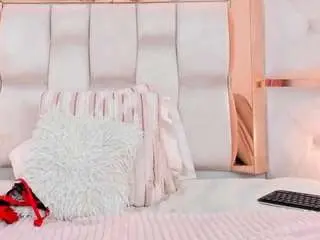 Camsoda Nude Webcam of carlee-jones