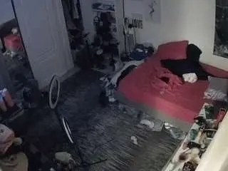 Camsoda Adult Video Chat of voyeurcam-hornyhostel-02