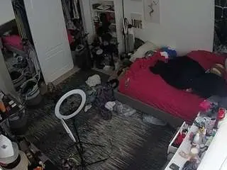 Camsoda Free Porn Cam of voyeurcam-hornyhostel-02