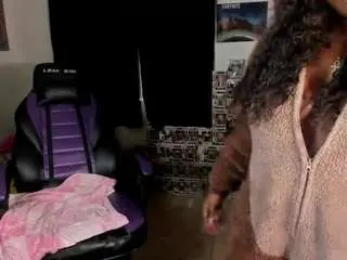 karliekayozz from camsoda