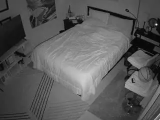 Camsoda Free Porn Cam of voyeurcam-hornyhostel-01