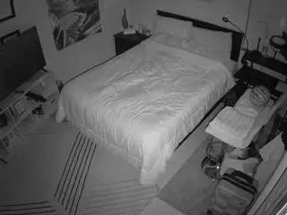 Camsoda Nude Webcam of voyeurcam-hornyhostel-01