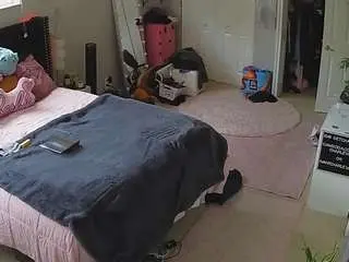 Camsoda Sex Cam of voyeurcam-house-charleys-room