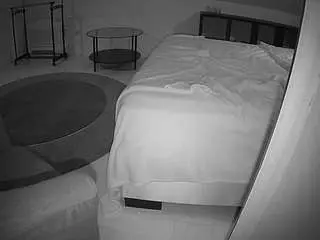 Camsoda Free Live Porn of voyeurcam-julmodels-whitebed-6