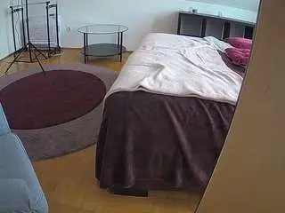 Camsoda Nude Webcam of voyeurcam-julmodels-whitebed-6