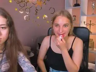 rebecca-smile from camsoda