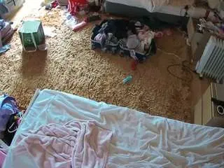 Camsoda Live Sex of voyeurcam-julmodels-whitebed-5