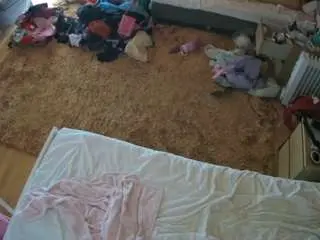Camsoda Private Sex Chat of voyeurcam-julmodels-whitebed-5