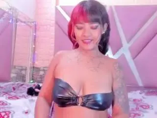 Camsoda Free Porn Cam of zenda-moretti