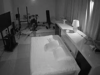 voyeurcam-jb-office-1 from camsoda