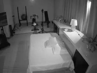 Camsoda Adult Webcams of voyeurcam-jb-office-1