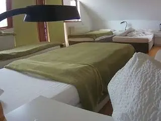 voyeurcam-julmodels-bed-2 from camsoda