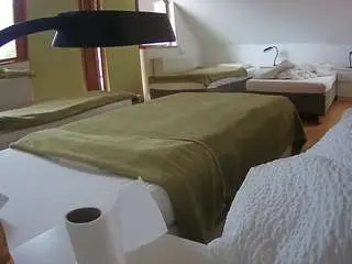 Camsoda Private Sex Chat of voyeurcam-julmodels-bed-2