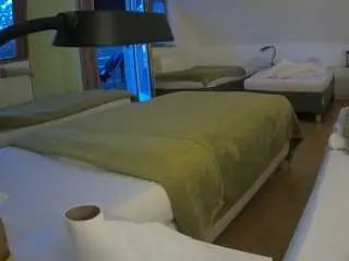 Camsoda Live Sex Cam of voyeurcam-julmodels-bed-2
