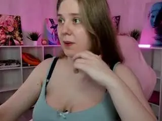 megan-violer from camsoda