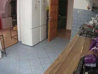 Camsoda Private Sex Chat of voyeurcam-julmodels-kitchen