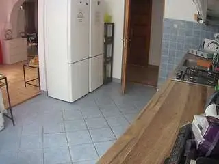 Camsoda Watch Live Sex Cams of voyeurcam-julmodels-kitchen