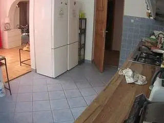 Camsoda Free Porn Cam of voyeurcam-julmodels-kitchen
