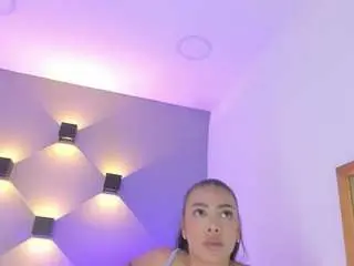 Camsoda Adult Webcams of elisa-castrillon