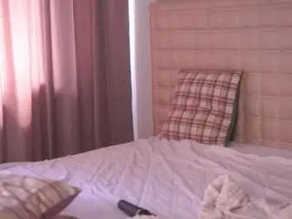 Camsoda Free Porn Cam of brettnoyd