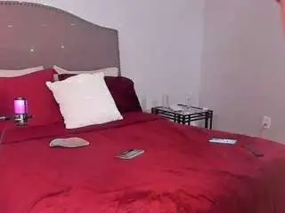 Camsoda Nude Webcam of yiaunaniree
