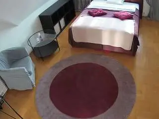 Camsoda Watch Live Sex Cams of voyeurcam-julmodels-whitebed-1