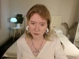 Camsoda Free Porn Cam of elira-vane