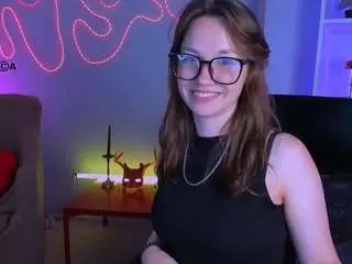 Camsoda Free Porn Cam of lily-sin1