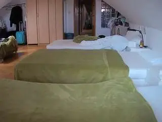 Camsoda Live Porn of voyeurcam-julmodels-bed-3