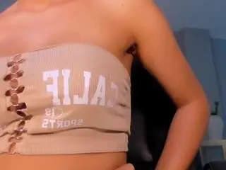 Camsoda Sex Cam of lisaflowers1