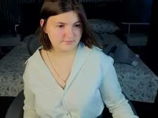 kittyliikk from camsoda