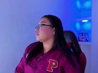 Camsoda Free Live Porn of susan-moore29