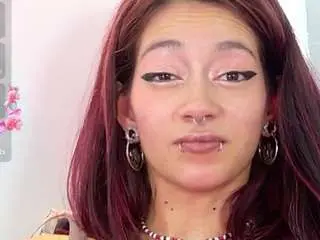 Camsoda Sex Cam of zorra-violeta