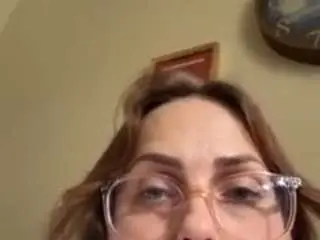 sloppysucker69 from camsoda
