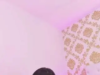 Camsoda Sex Chat of emma-lambert