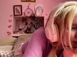 Camsoda Live Sex Cam of veliaroyals