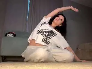 Camsoda Sex Cam of carolinabeute