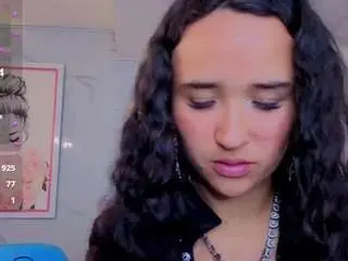 Camsoda Nude Webcam of bella-vibes-s